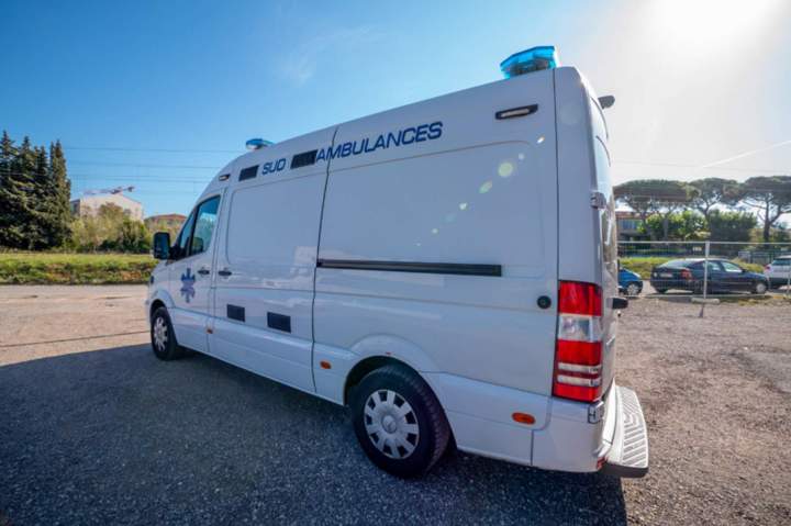 Véhicule de transport sanitaire Puget-sur-Argens
